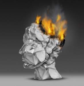 Psykologi og hovedpine brændende hoved